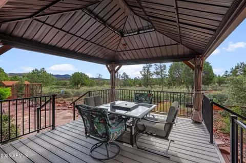 Exterior - 611 E Hunter Dr, Payson, AZ 85541 photo 3 of 8