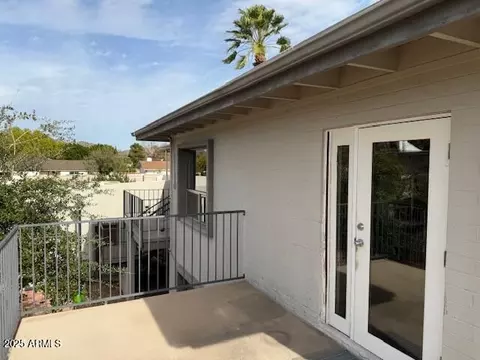 4131 E Camelback Rd #38, Phoenix, AZ 85018 photo 2