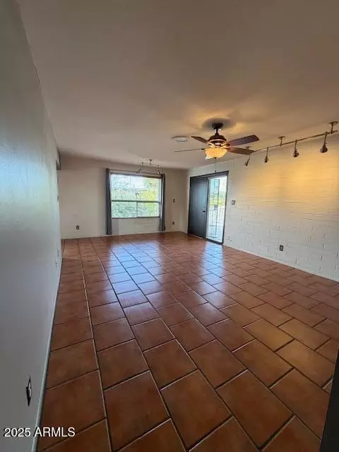4131 E Camelback Rd #38, Phoenix, AZ 85018 photo 5