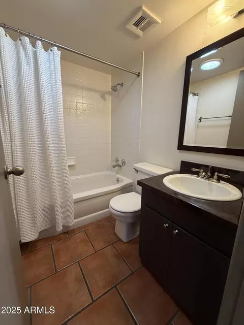 4131 E Camelback Rd #38, Phoenix, AZ 85018 photo 7