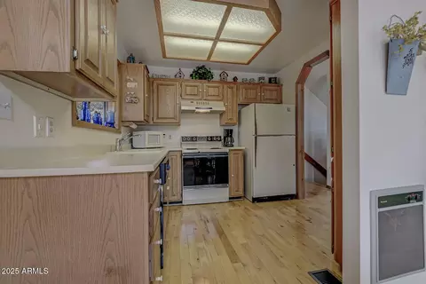Kitchen - 5838 E Arroyo Way, Pine, AZ 85544 photo 4 of 4
