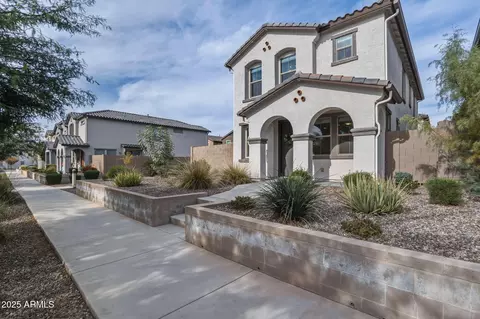 8337 E Irwin Ave, Mesa, AZ 85209