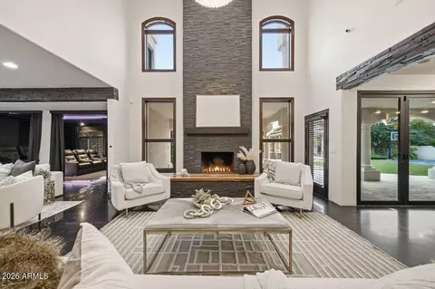 Living - 3301 E Tonto Dr, Phoenix, AZ 85044 photo 1 of 2
