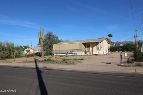 219 N Palo Verde Dr, Apache Junction, AZ 85120