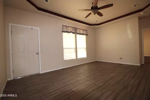 219 N Palo Verde Dr, Apache Junction, AZ 85120 photo 4