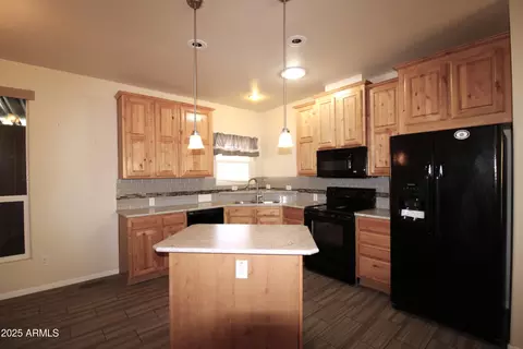 219 N Palo Verde Dr, Apache Junction, AZ 85120 photo 5