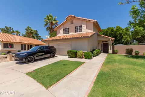 7512 W Tonto Dr, Glendale, AZ 85308