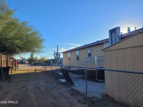 9624 E Arbor Cir, Mesa, AZ 85208 photo 4
