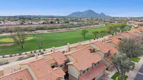 7949 E Joshua Tree Ln, Scottsdale, AZ 85250