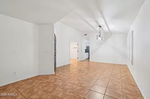 Living - 3232 E Brookwood Ct, Phoenix, AZ 85048 photo 2 of 5