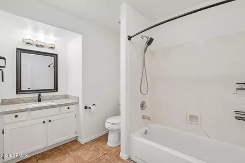 Bath - 3232 E Brookwood Ct, Phoenix, AZ 85048 photo 2 of 2