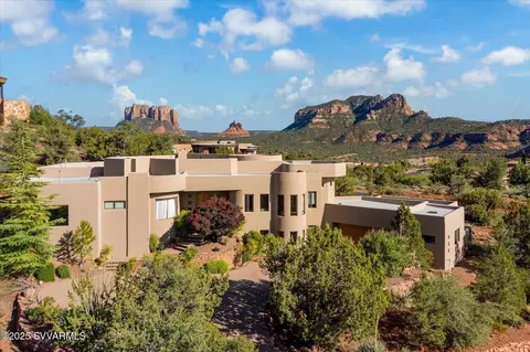 55 N Primrose Pt N, Sedona, AZ 86336