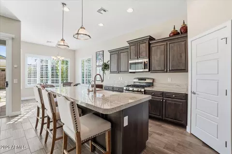 Kitchen - 10411 E Nido Ave, Mesa, AZ 85209 photo 1 of 4
