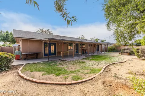 Exterior - 314 El Caminito Dr, Phoenix, AZ 85020 photo 3 of 4
