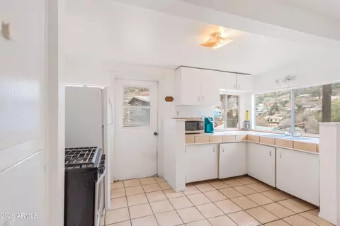 106 Opera Dr, Bisbee, AZ 85603 photo 10
