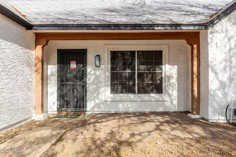 Exterior - 1002 E Oraibi Dr, Phoenix, AZ 85024 photo 7 of 11
