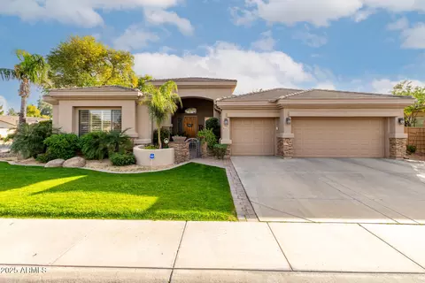 1711 W Prescott Dr, Chandler, AZ 85248