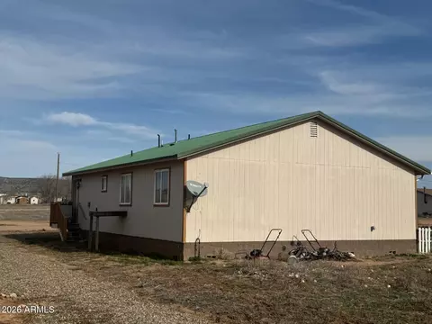 149 W Baja Rd, Paulden, AZ 86334