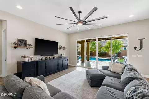 Living - 3921 E Chestnut Ln, Gilbert, AZ 85298 photo 1 of 1