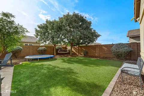 Exterior - 3921 E Chestnut Ln, Gilbert, AZ 85298 photo 4 of 5