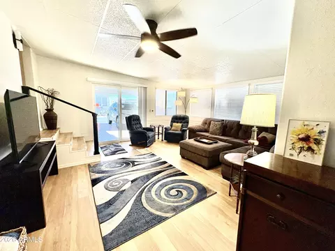 111 S Greenfield Rd #589, Mesa, AZ 85206