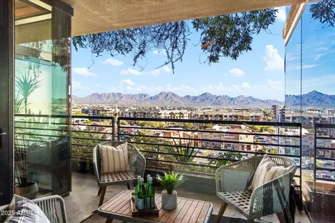 7180 E Kierland Blvd #714, Scottsdale, AZ 85254