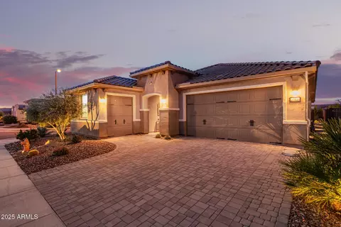 27426 W Escuda Dr, Buckeye, AZ 85396