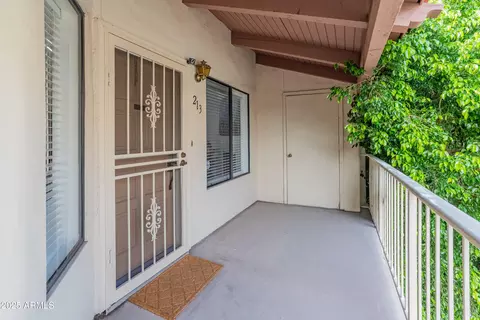 1017 E Maryland Ave #213, Phoenix, AZ 85014