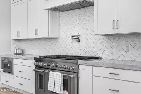 Kitchen - 24614 S 183rd Pl, Gilbert, AZ 85298 photo 4 of 4
