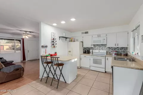 Kitchen - 9403 E Cisco Rd, Mesa, AZ 85207 photo 3 of 3