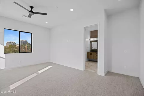Bedroom - 377 E Windsor Ave #7, Phoenix, AZ 85004 photo 1 of 2