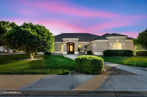 2161 E Menlo Cir, Mesa, AZ 85213