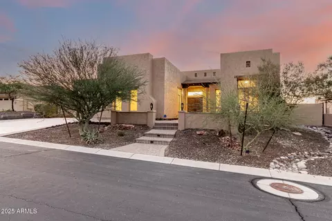 8606 S 30th St, Phoenix, AZ 85042