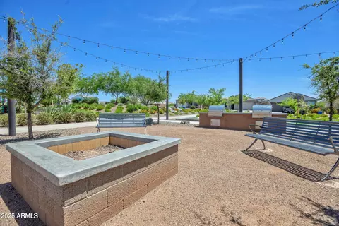 View/Area - 2028 E Chama Dr, Phoenix, AZ 85024 photo 2 of 2