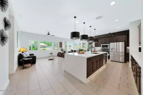 2028 E Chama Dr, Phoenix, AZ 85024