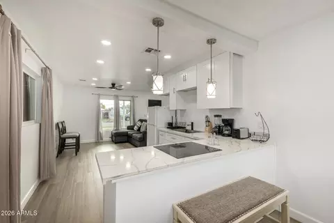 Kitchen - 2142 W Coolidge St, Phoenix, AZ 85015 photo 2 of 5