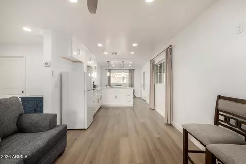 Entry Way - 2142 W Coolidge St, Phoenix, AZ 85015 photo 1 of 2