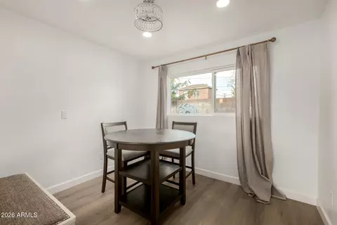 Dining - 2142 W Coolidge St, Phoenix, AZ 85015 photo 1 of 1