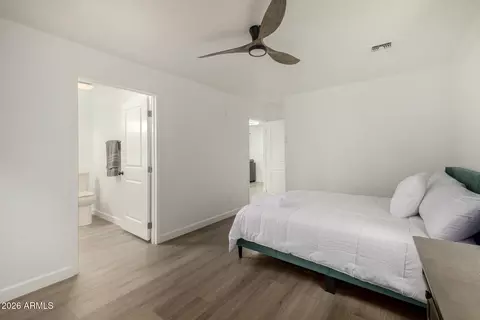 Bedroom - 2142 W Coolidge St, Phoenix, AZ 85015 photo 4 of 5