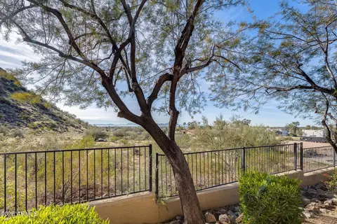 1716 W Cortez St #101, Phoenix, AZ 85029