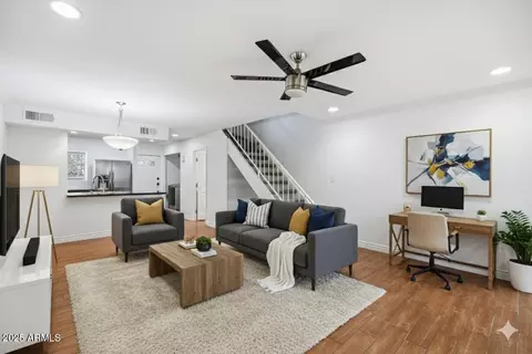 715 S Extension Rd #16, Mesa, AZ 85210