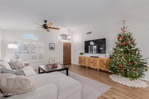 Living - 3401 E Utopia Rd, Phoenix, AZ 85050 photo 2 of 2