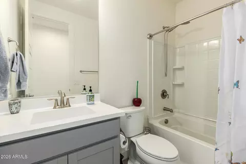 Bath - 8640 E Naranja Ave, Mesa, AZ 85209 photo 3 of 3