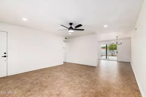 5237 S 46th St, Phoenix, AZ 85040 photo 7