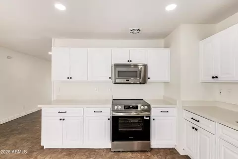 5237 S 46th St, Phoenix, AZ 85040 photo 14