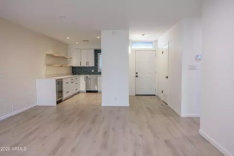 Living - 1450 E Bethany Home Rd #31, Phoenix, AZ 85014 photo 4 of 4