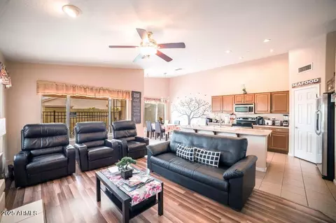Living - 3569 E Utopia Rd, Phoenix, AZ 85050 photo 3 of 5