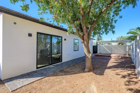 Exterior - 6515 E Holiday Dr, Mesa, AZ 85215 photo 6 of 17