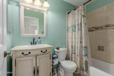 Bath - 4309 E Tether Trl, Phoenix, AZ 85050 photo 2 of 2