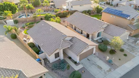 View/Area - 4309 E Tether Trl, Phoenix, AZ 85050 photo 11 of 11